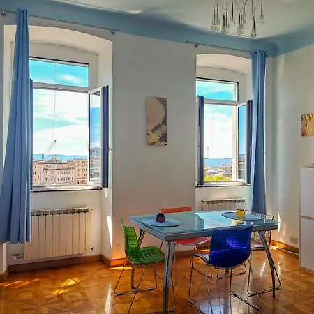 Porto Vivo Bed and Breakfast *